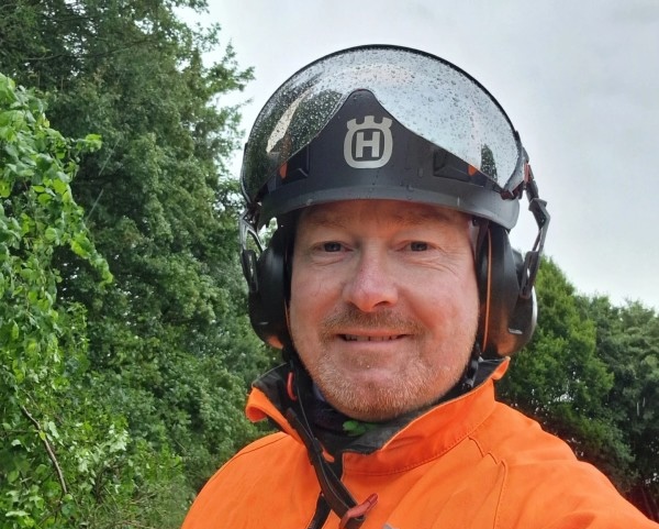 Nærbillede af arborist Michael